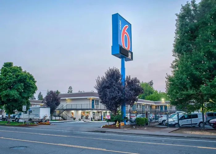 Motel 6-Salem, Or
